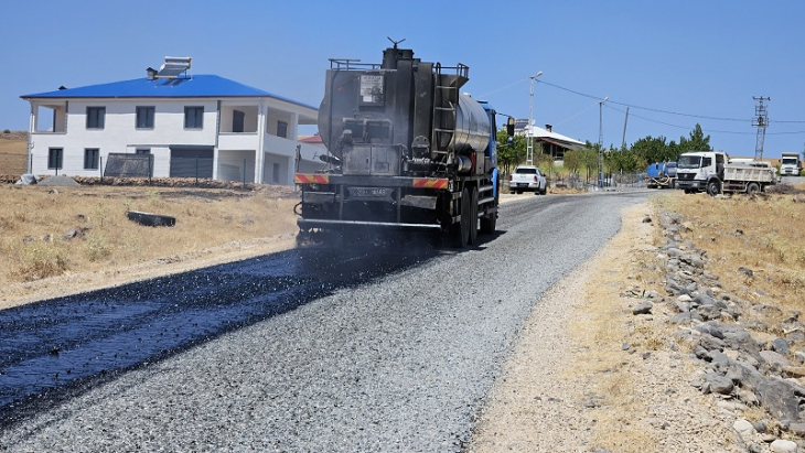 Alayağmur Köyü'nde yol çalışmaları tamamlandı