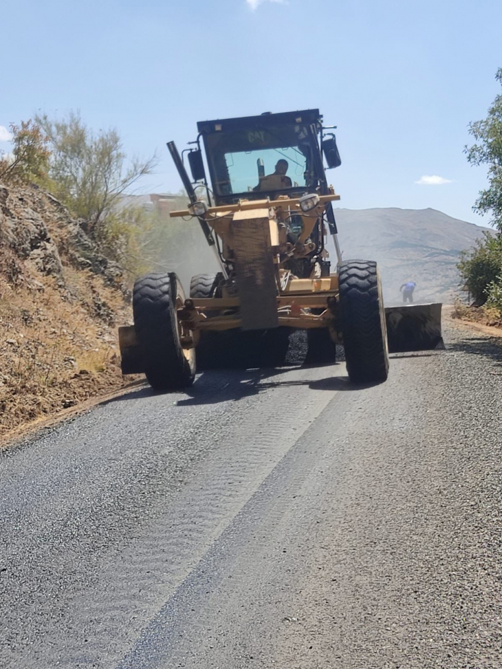 İl özel idare ekipleri çalışmalarını sürdürüyor